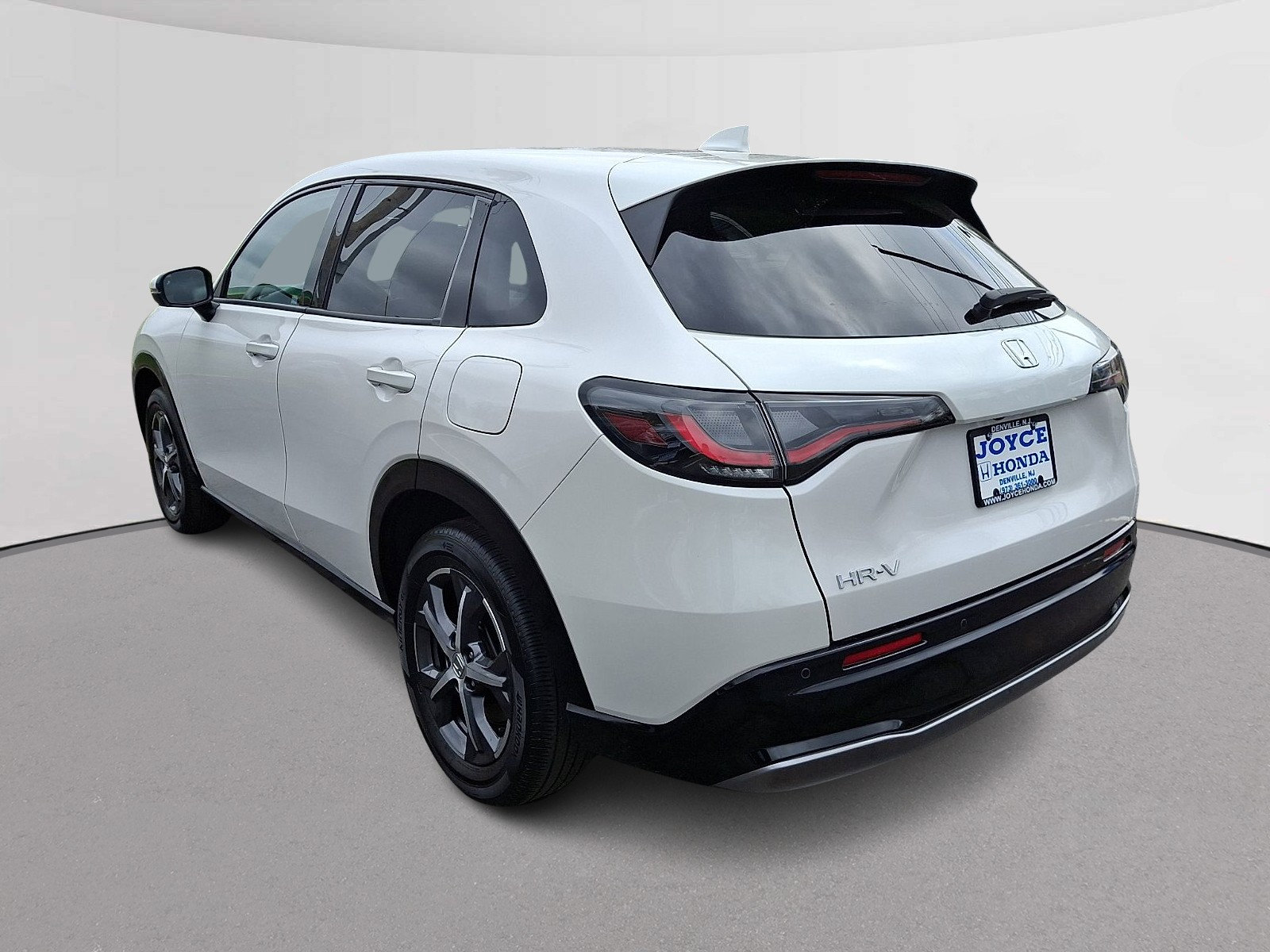 Certified 2024 Honda HR-V EX-L image 7