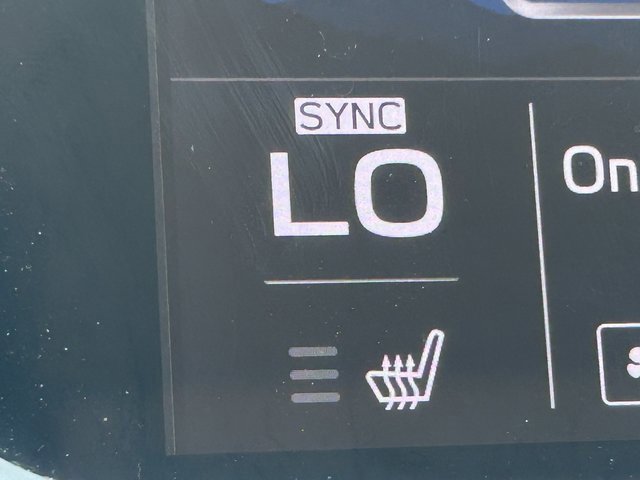 Used 2022 Subaru Outback Limited image 14