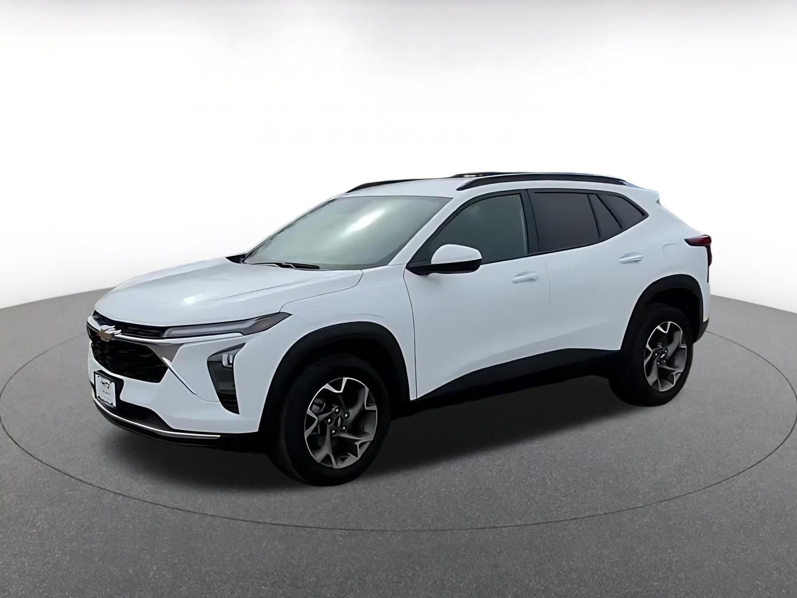 Used 2025 Chevrolet Trax LT image 9