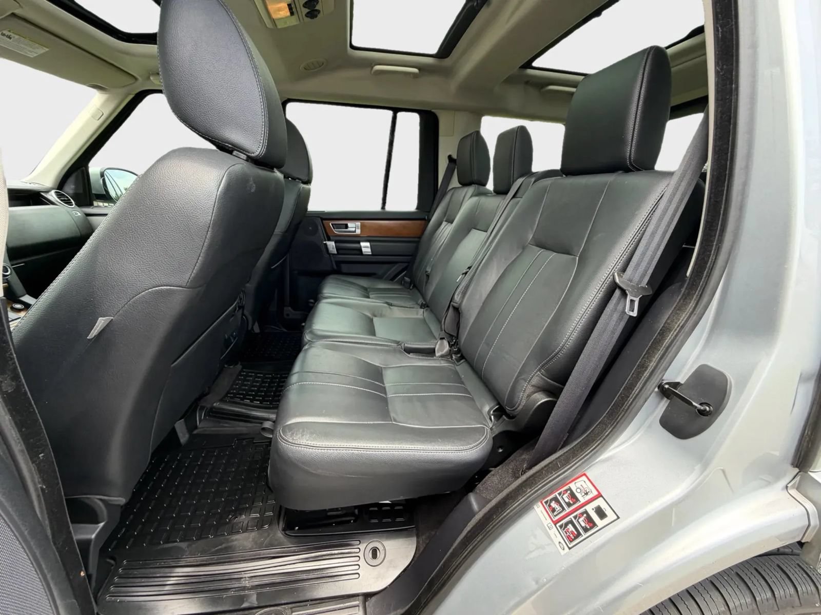 Used 2015 Land Rover LR4 HSE AWD/4WD image 21