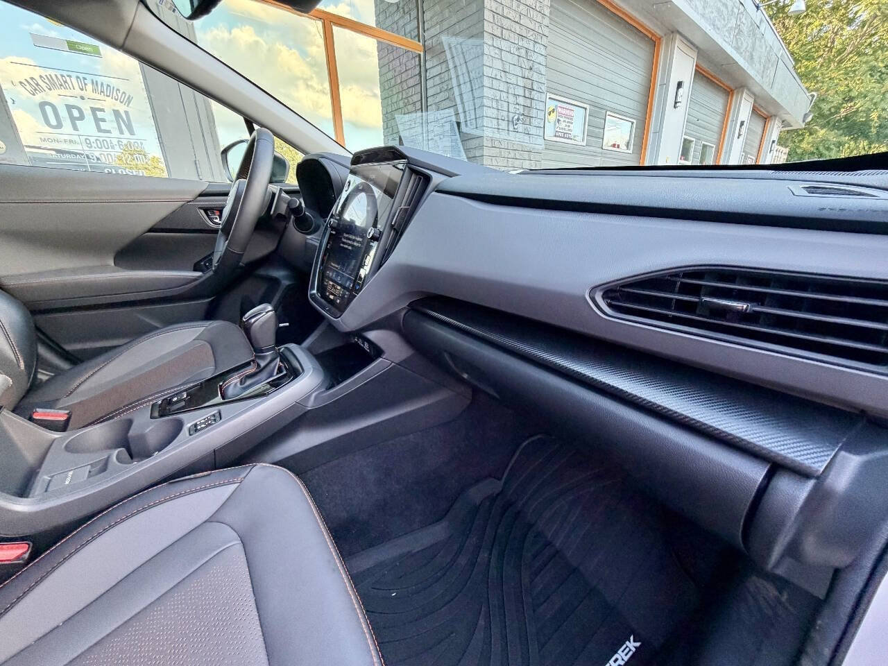 Used 2025 Subaru Crosstrek 2.5i Limited w/ Crosstrek Mirror Package AWD/4WD image 30