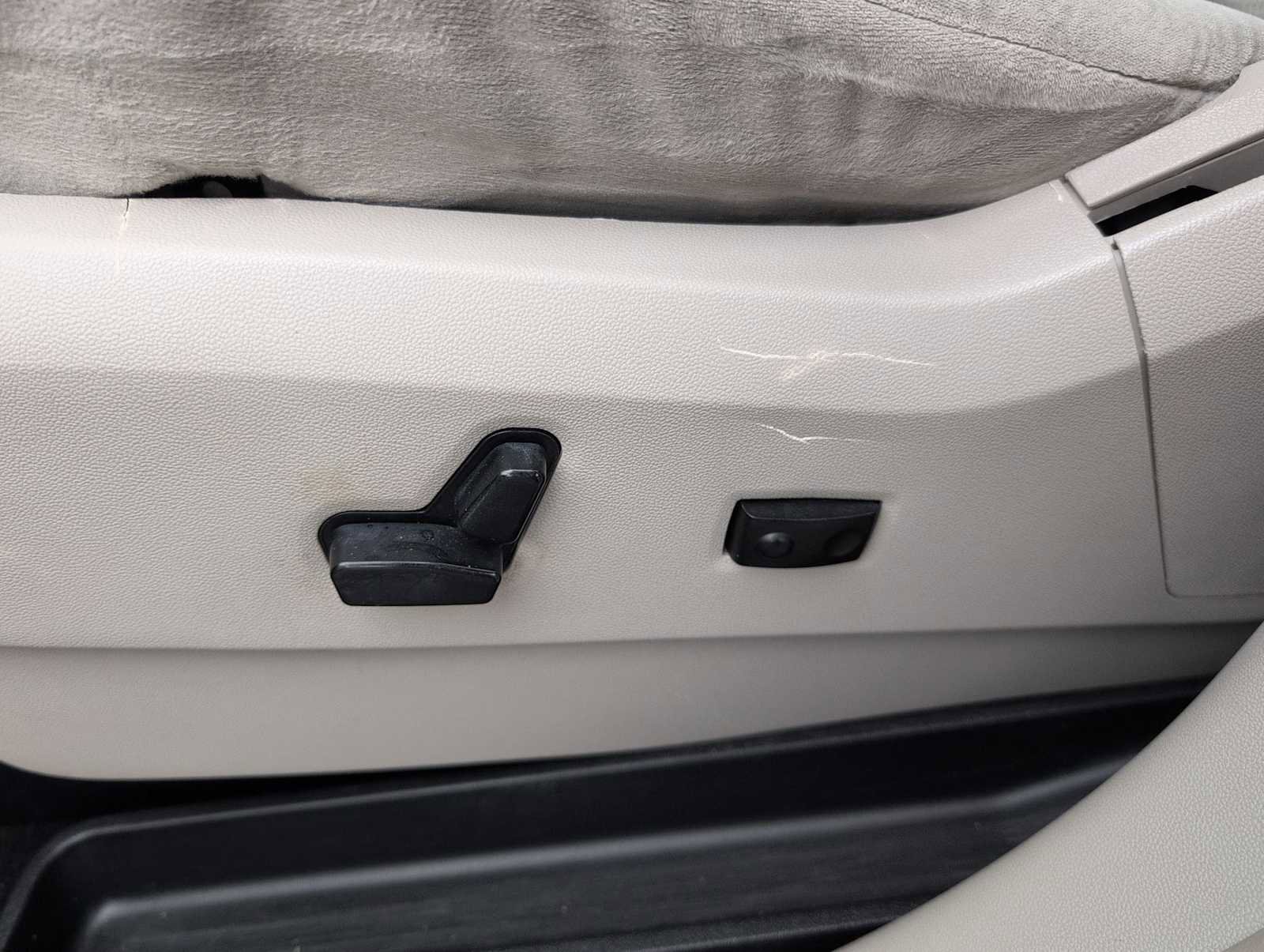 Used 2012 Dodge Grand Caravan Crew w/ Crew Value Pkg image 17