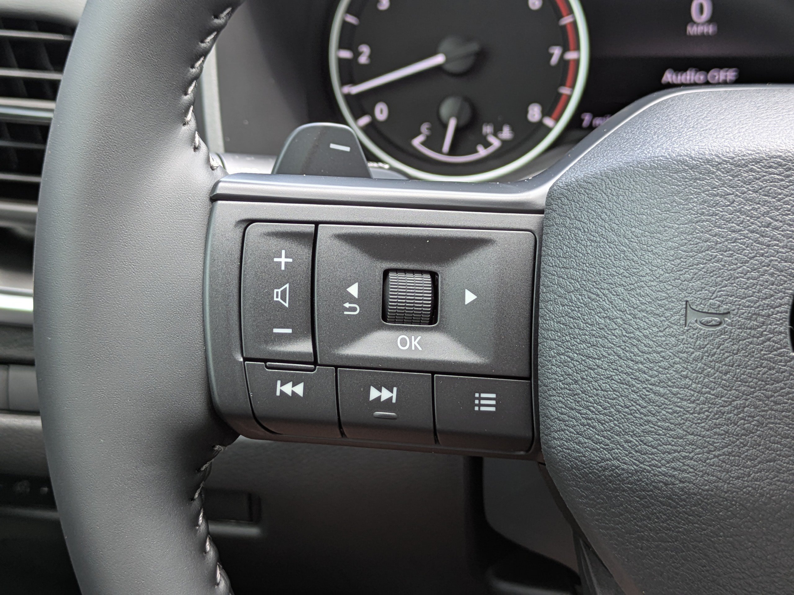 New 2026 Nissan Rogue Dark Armor FWD image 27