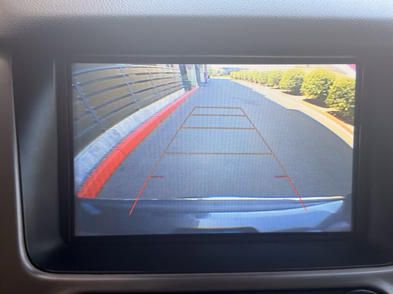 Used 2019 GMC Yukon XL Denali AWD/4WD image 26