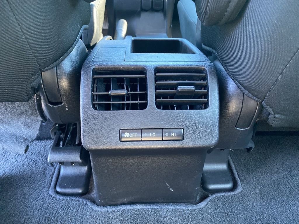 Used 2015 MAZDA MAZDA5 Sport image 19