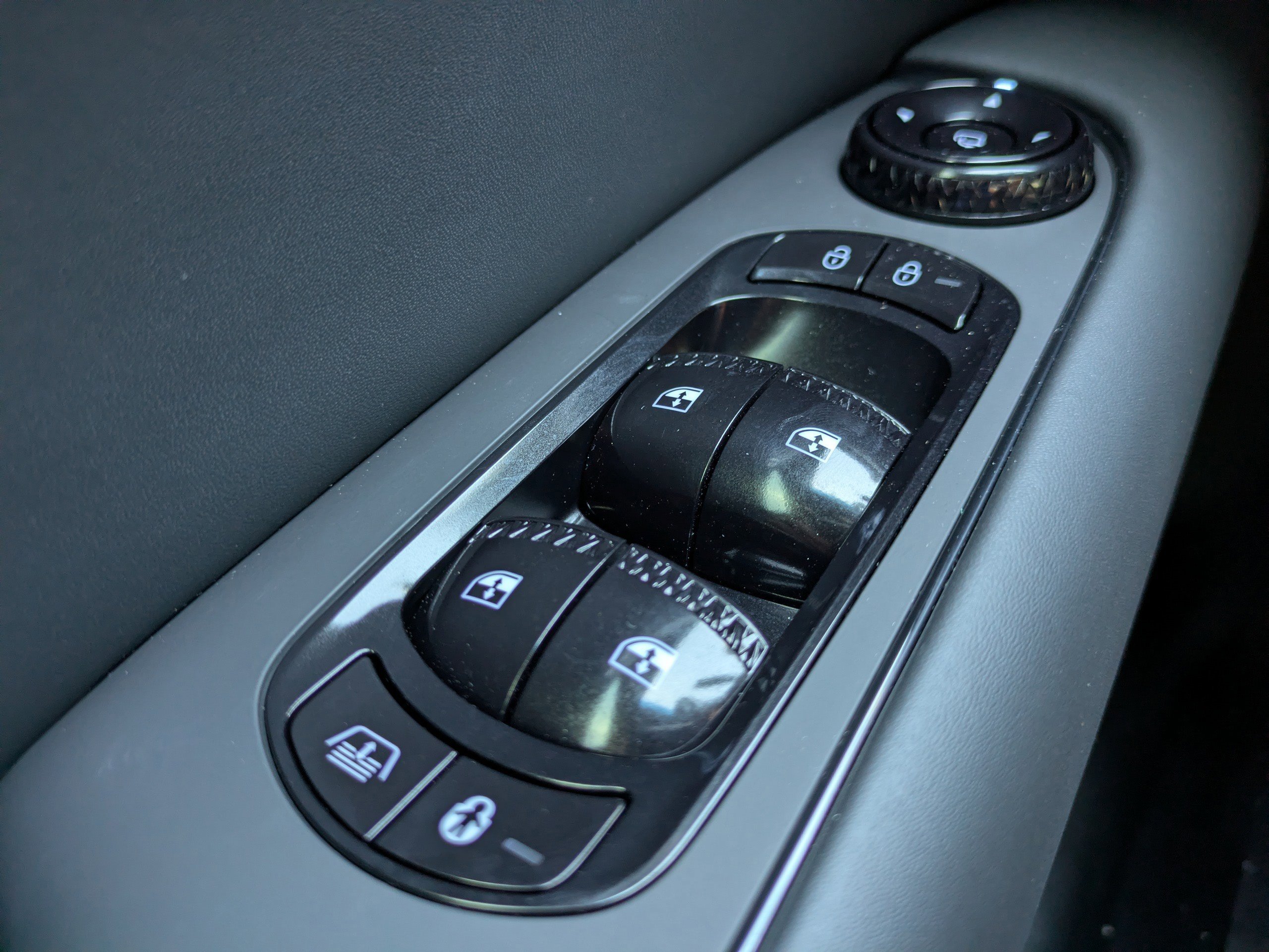 New 2026 Genesis G90 3.5T Prestige image 19