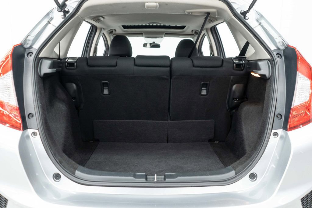 Used 2017 Honda Fit EX image 27