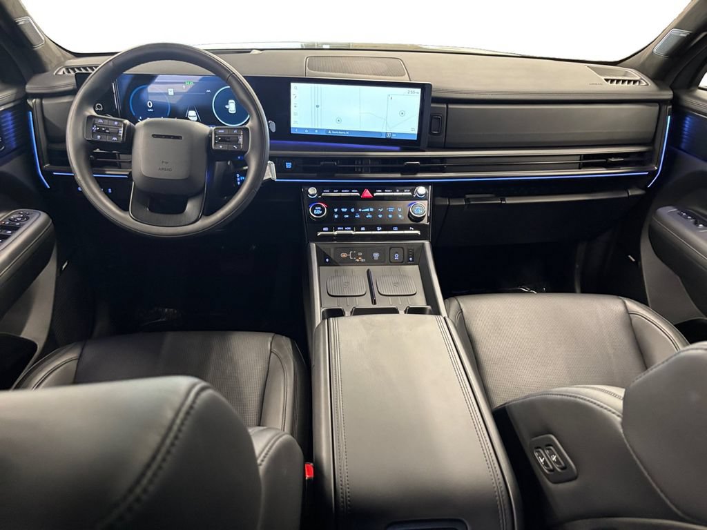 Used 2025 Hyundai Santa Fe Calligraphy AWD/4WD image 12