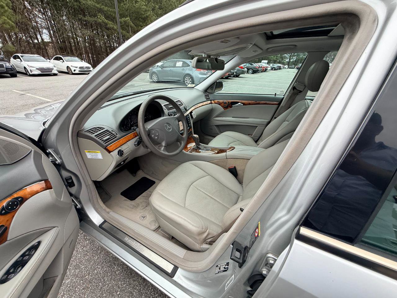 Used 2005 Mercedes-Benz E 320 Wagon image 9