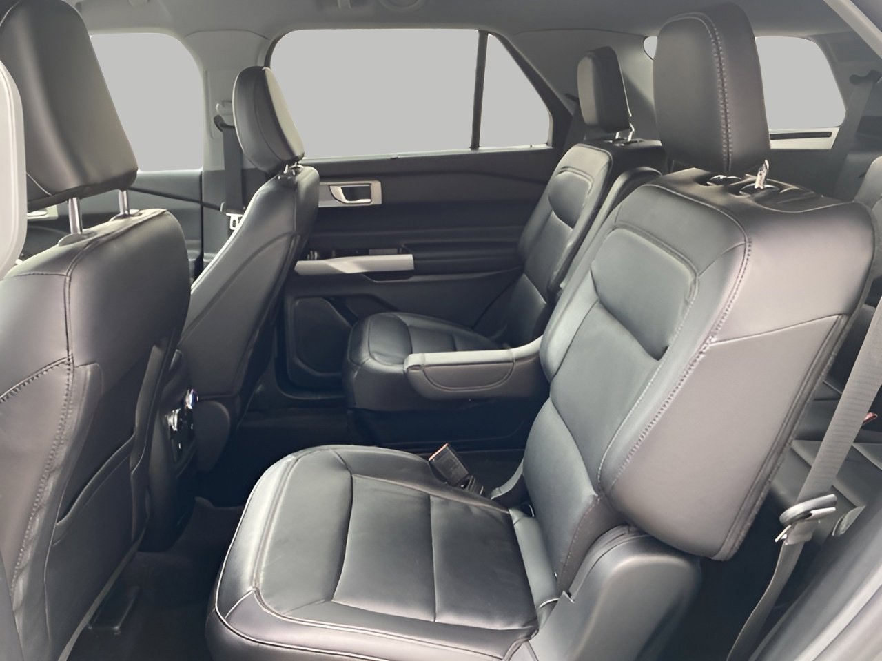 Used 2023 Ford Explorer Limited w/ Equipment Group 301A image 36