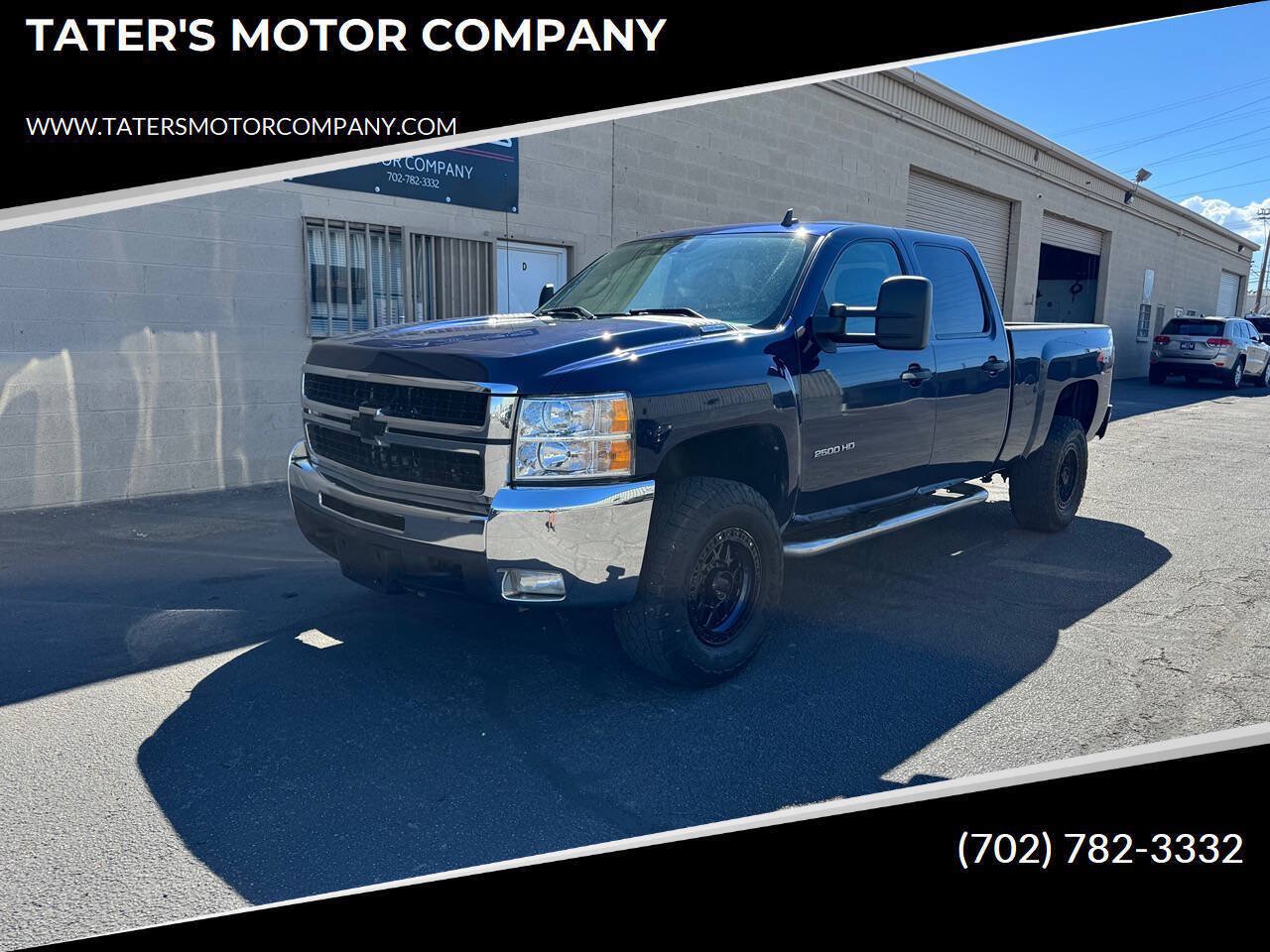 Used 2010 Chevrolet Silverado 2500 LT w/ Interior Plus Package AWD/4WD image 1