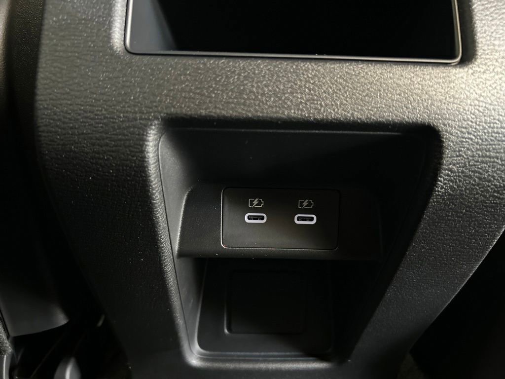 New 2026 Mitsubishi Outlander LE FWD image 26