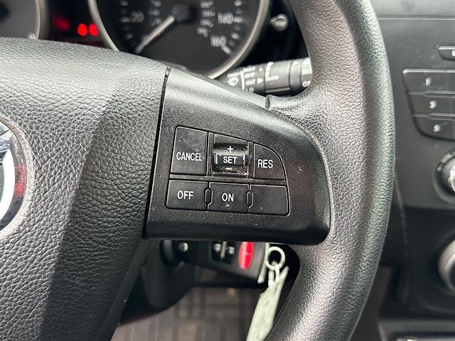 Used 2015 MAZDA MAZDA5 Sport image 26