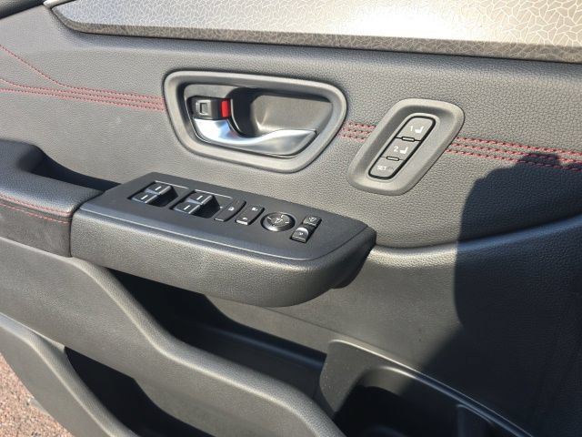 Used 2026 Honda Pilot Black Edition image 12