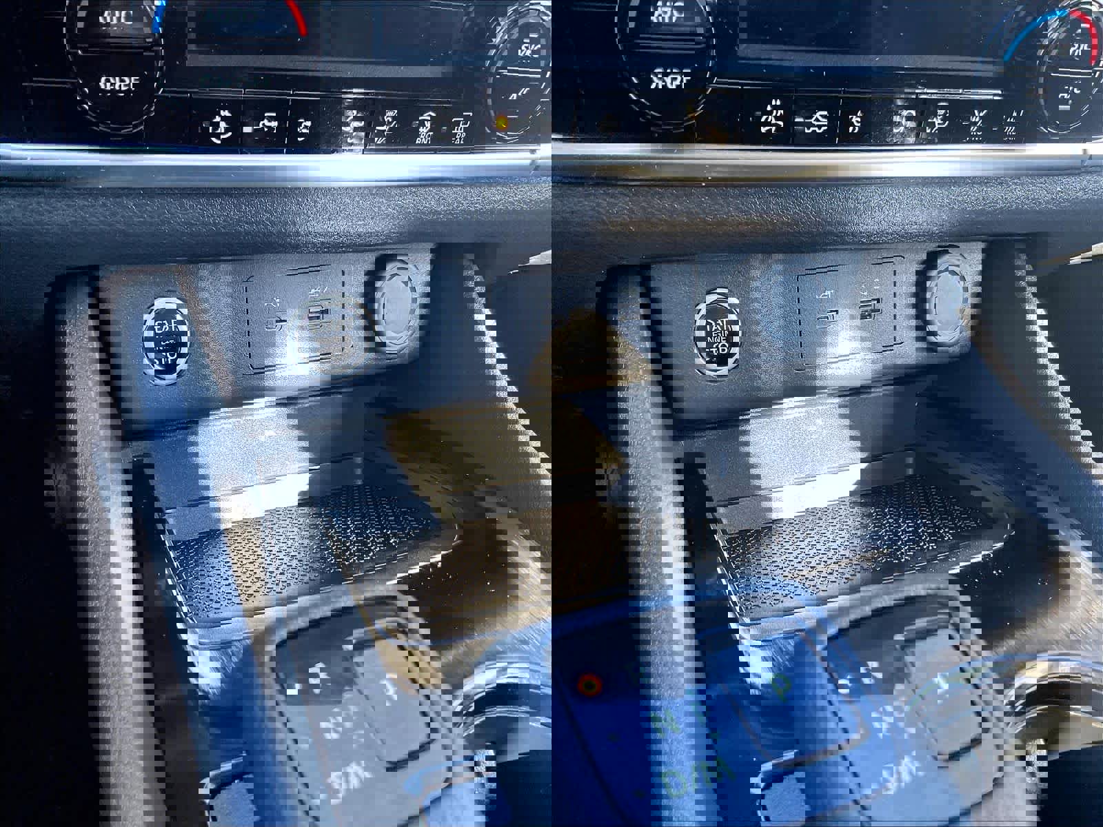 Certified 2023 Nissan Rogue SV w/ SV Premium Package image 27