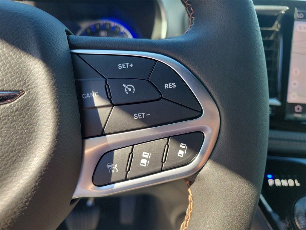 New 2026 Chrysler Pacifica Pinnacle image 29