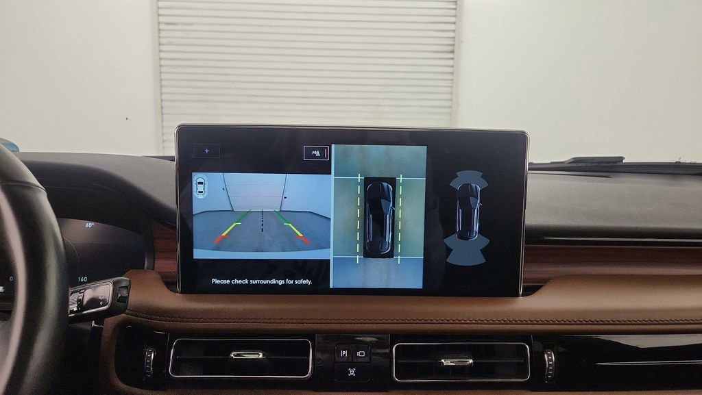 Used 2023 Lincoln Nautilus Reserve w/ Equipment Group 202A image 30