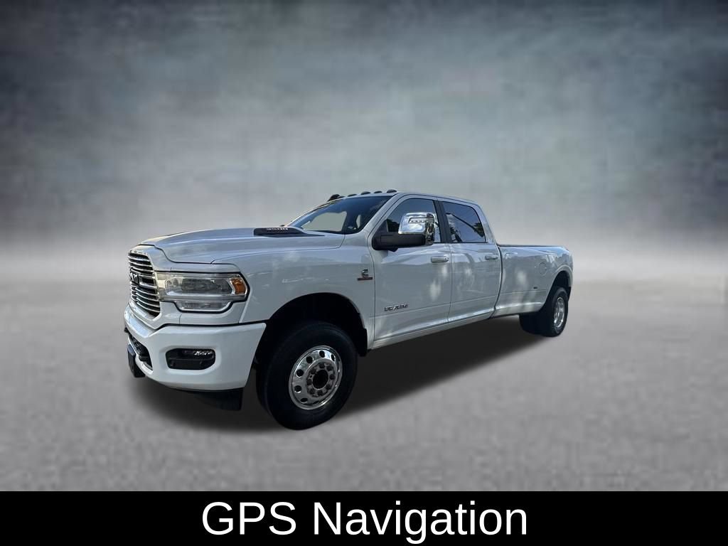 Used 2023 RAM 3500 Laramie AWD/4WD image 3