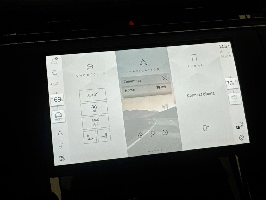 Used 2024 Land Rover Range Rover Sport SE image 15