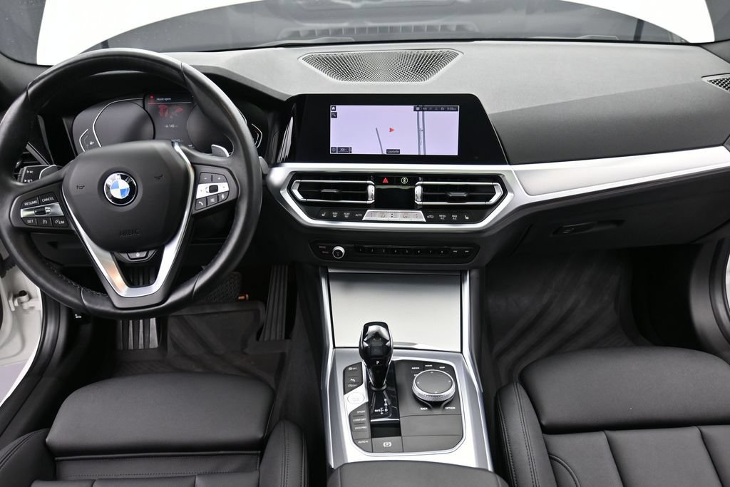 Used 2021 BMW 330i xDrive Sedan w/ Driving Assistance Package AWD/4WD image 12