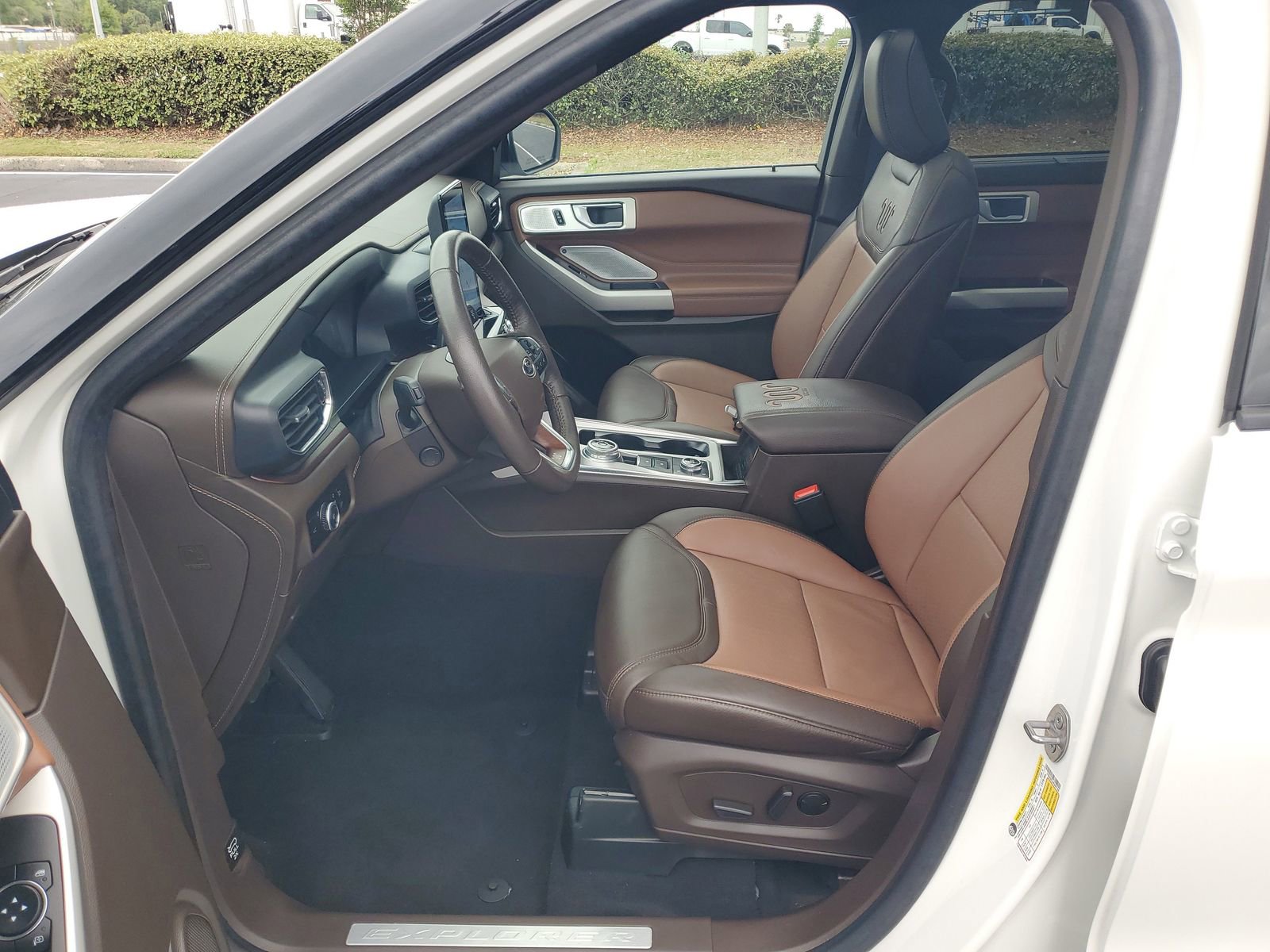 Certified 2023 Ford Explorer King Ranch w/ Technology Package image 19