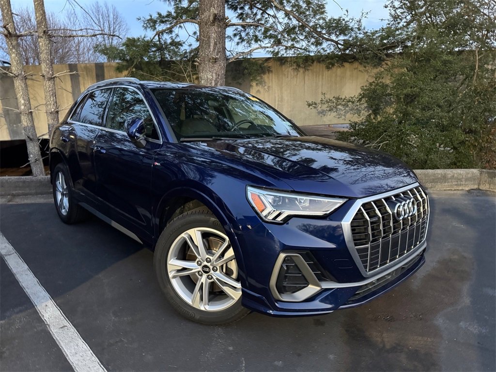 Used 2023 Audi Q3 2.0T Premium Plus