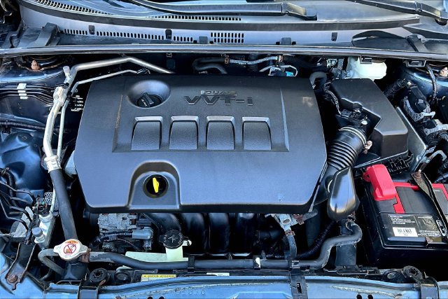 Used 2019 Toyota Corolla LE FWD image 30
