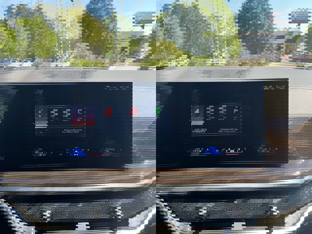 Certified 2024 BMW X5 sDrive40i w/ Premium Package image 24