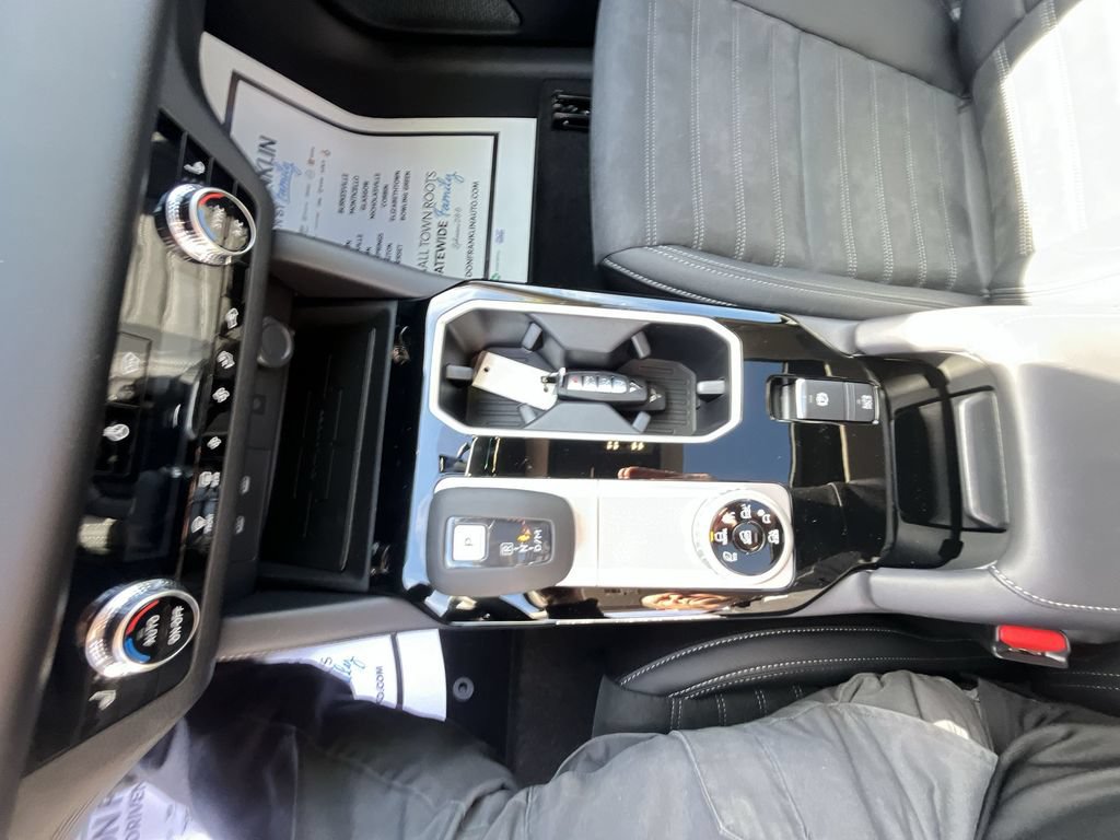 New 2026 Mitsubishi Outlander SE AWD/4WD image 20