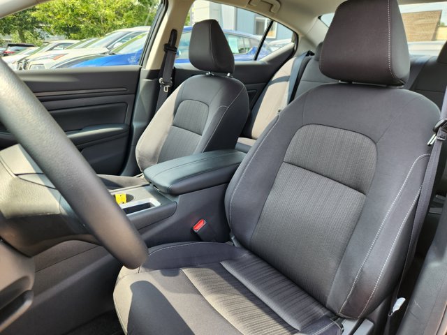 Certified 2025 Nissan Altima 2.5 S FWD image 7