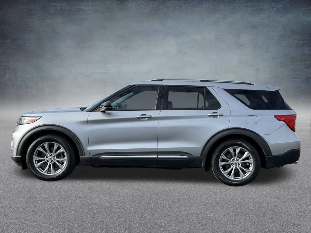 Used 2021 Ford Explorer Limited w/ Equipment Group 301A image 7