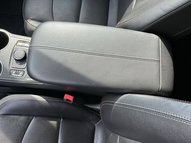 Certified 2019 GMC Terrain SLT w/ Preferred Package AWD/4WD image 24