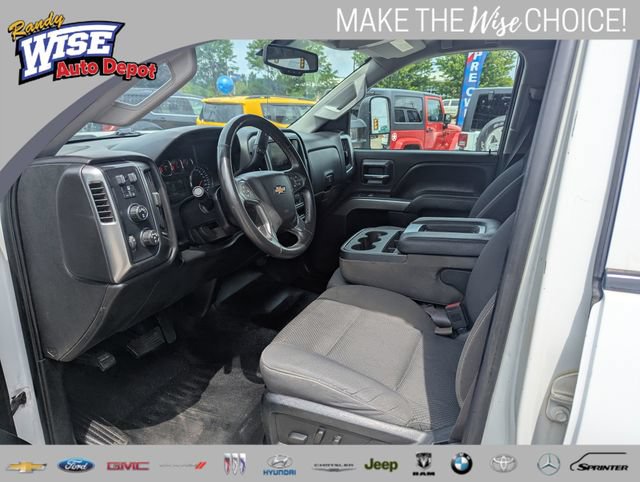 Used 2015 Chevrolet Silverado 3500 LT AWD/4WD image 9
