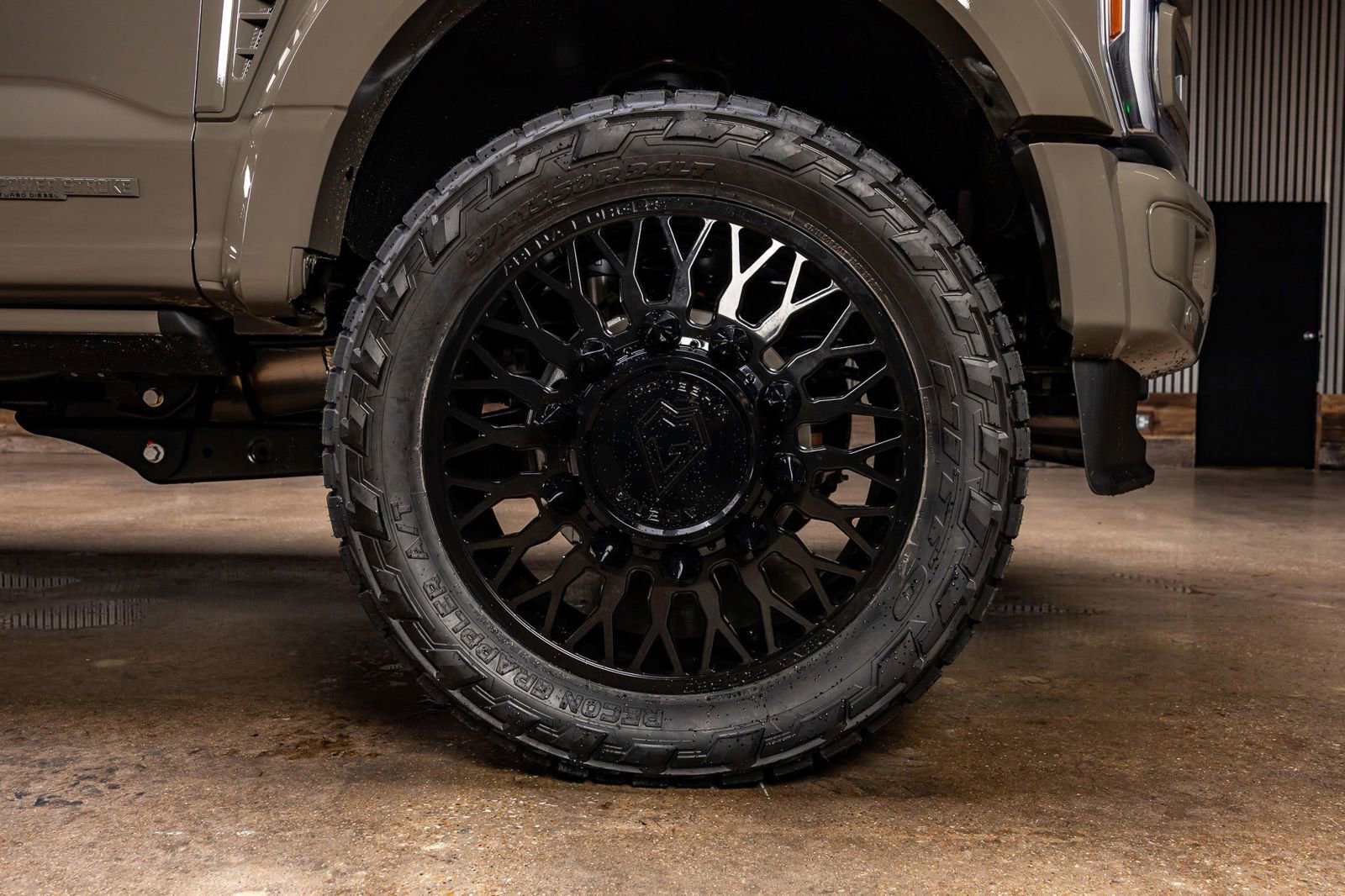 Used 2026 Ford F450 King Ranch w/ Chrome Package image 12