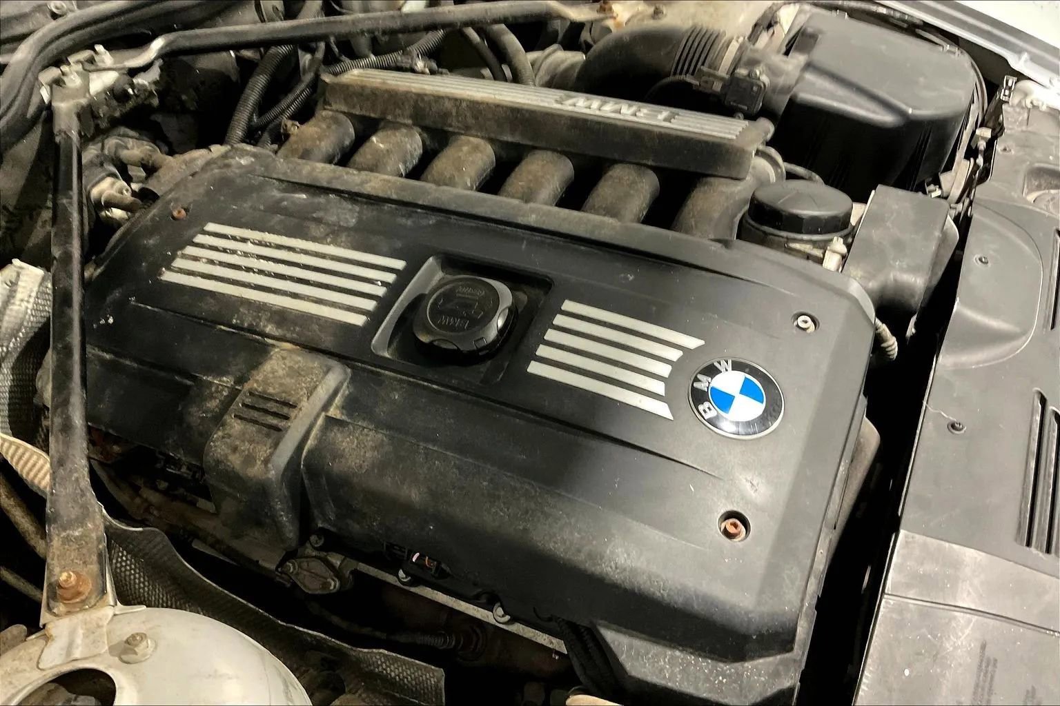 Used 2007 BMW Z4 3.0i image 26