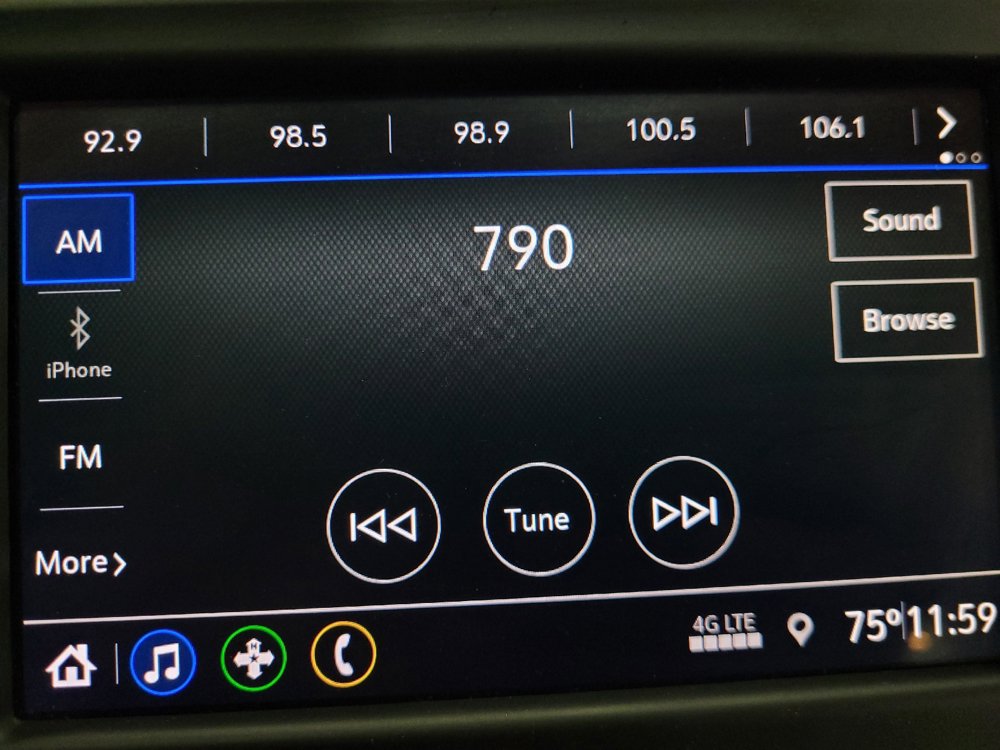 Used 2020 Chevrolet Equinox LS FWD image 25