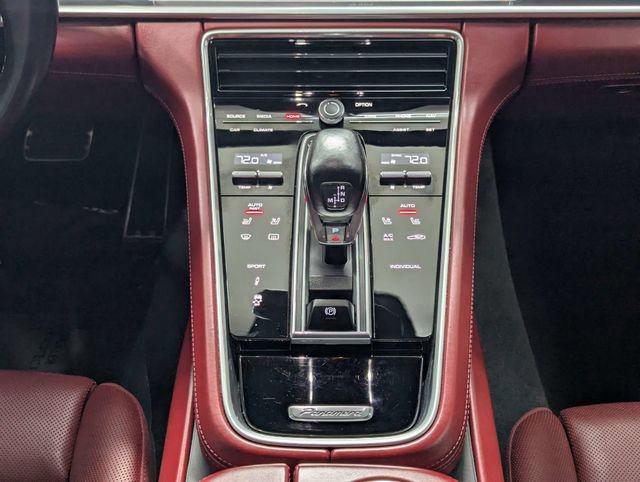 Used 2018 Porsche Panamera 4S w/ Premium Package Plus image 13