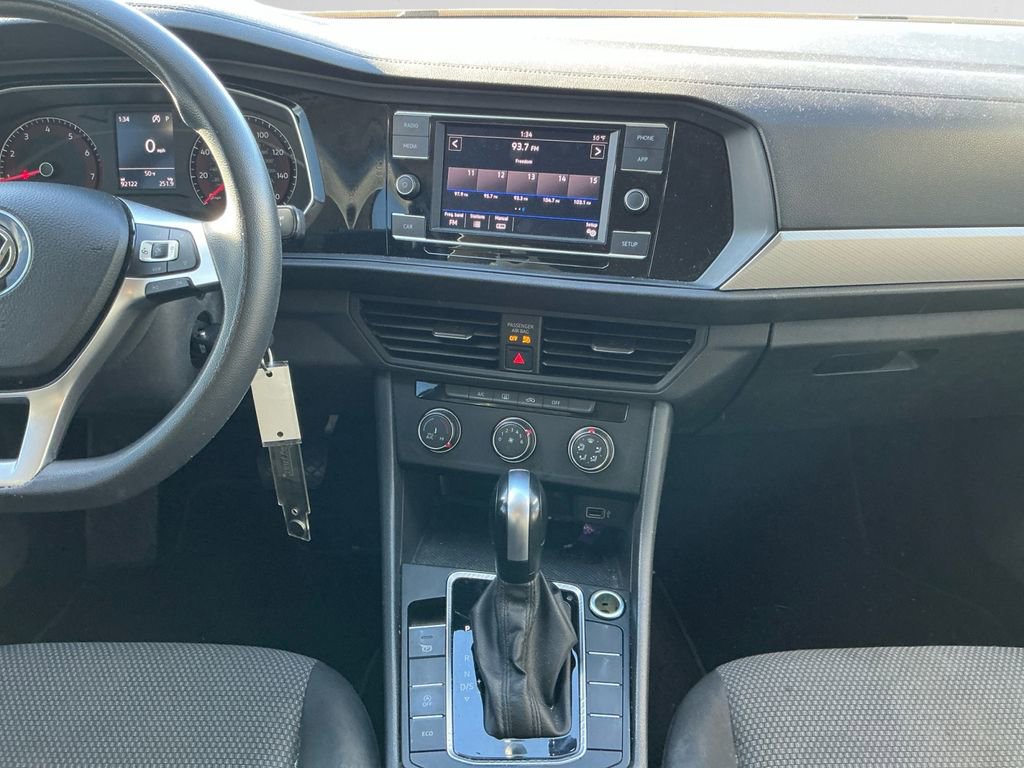 Used 2019 Volkswagen Jetta S w/ Driver Assistance Package image 11