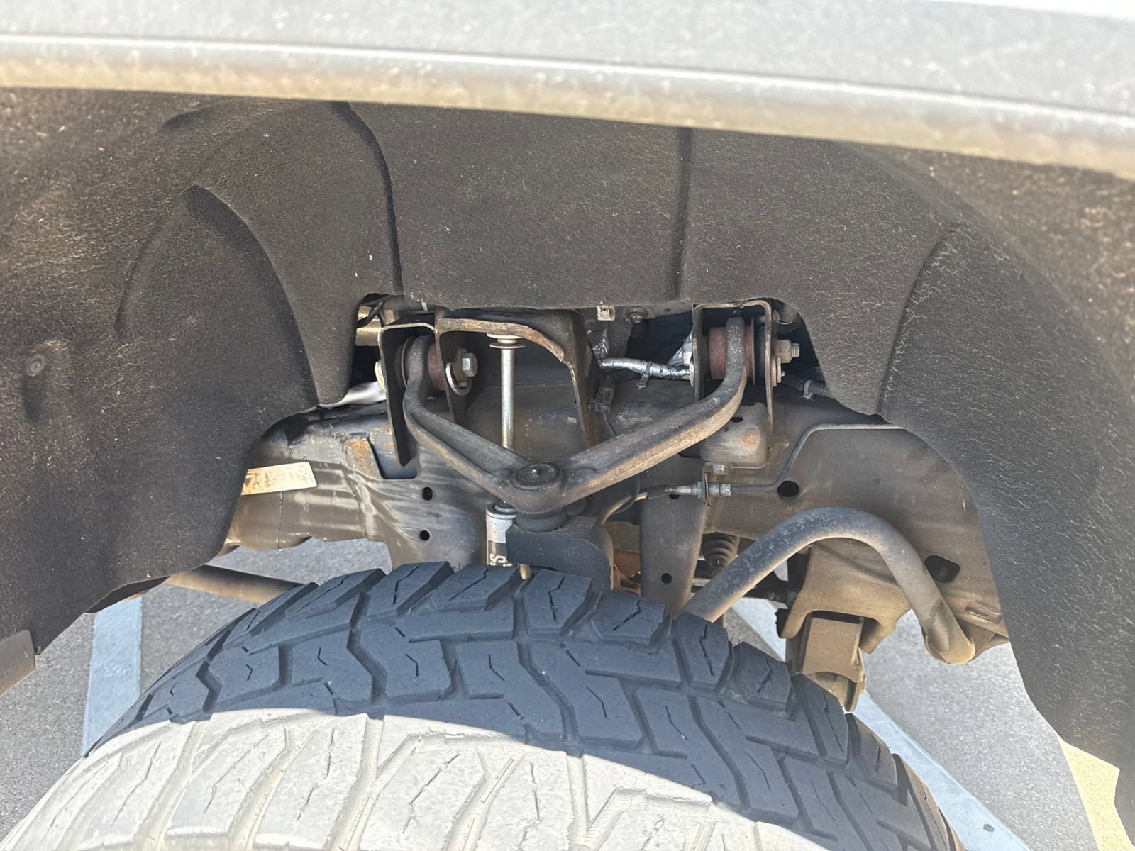 Used 2018 GMC Sierra 2500 Denali w/ Duramax Plus Package AWD/4WD image 5