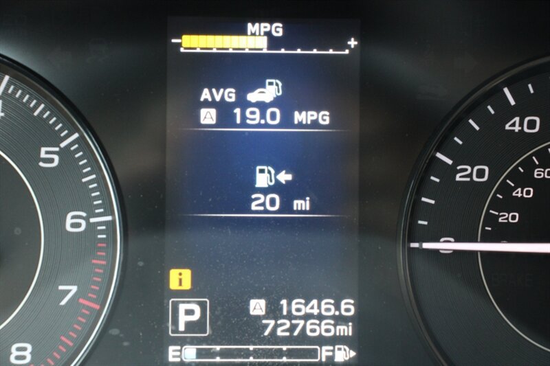 Used 2017 Subaru Impreza 2.0i Premium w/ BSD & Rcta/SRF/Eyesight AWD/4WD image 7