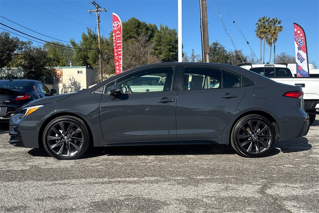 Certified 2025 Toyota Corolla SE image 6