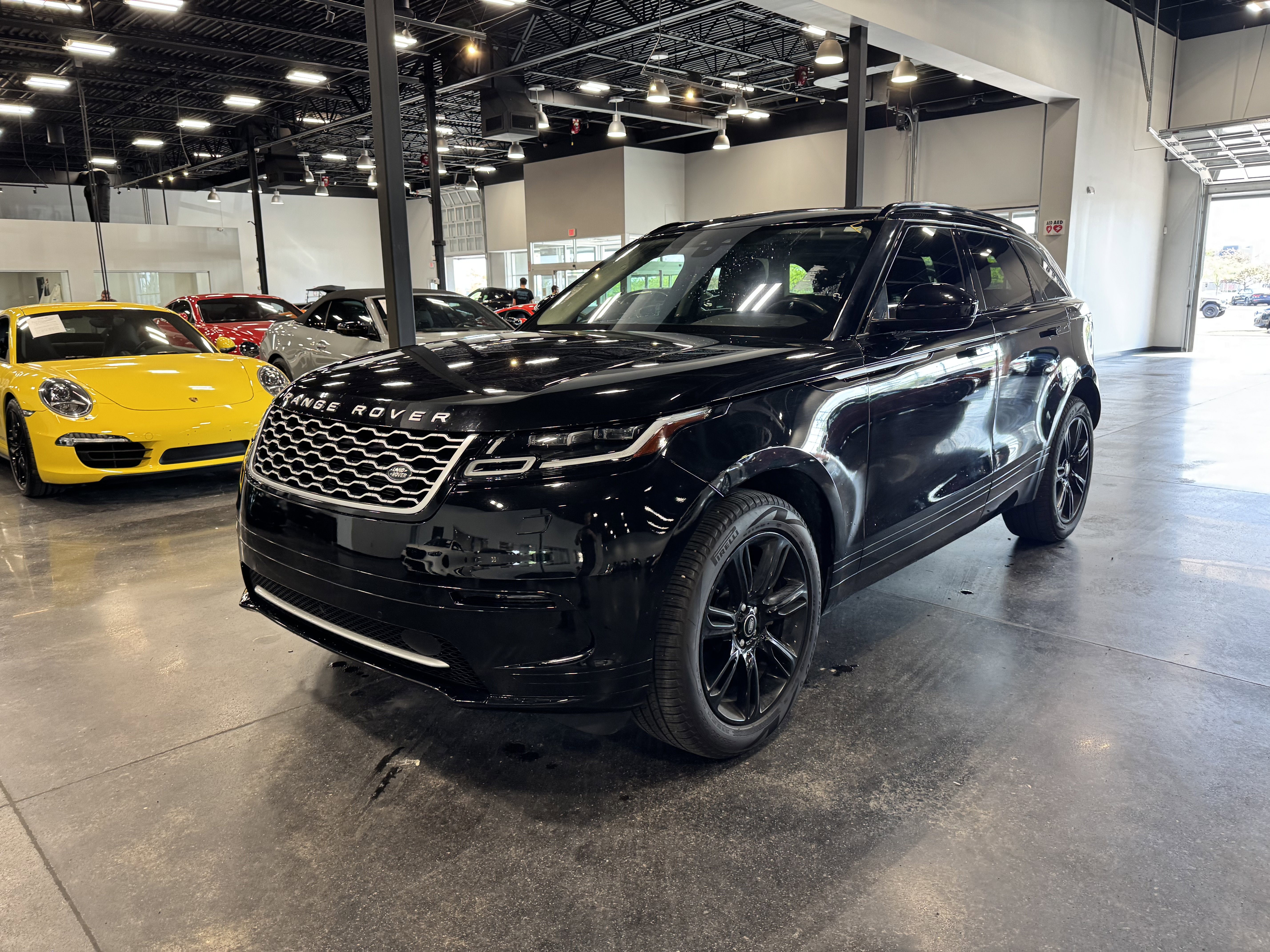 Used 2020 Land Rover Range Rover Velar S AWD/4WD image 22