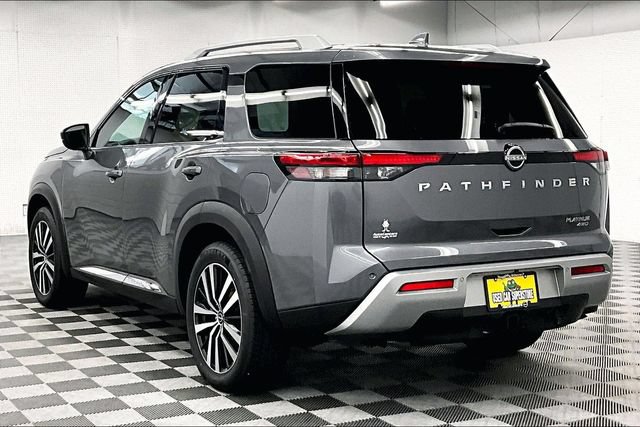 Used 2024 Nissan Pathfinder Platinum w/ Cargo Package AWD/4WD image 2