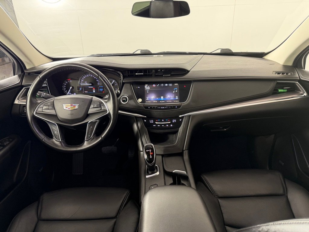 Used 2018 Cadillac XT5 Luxury image 25