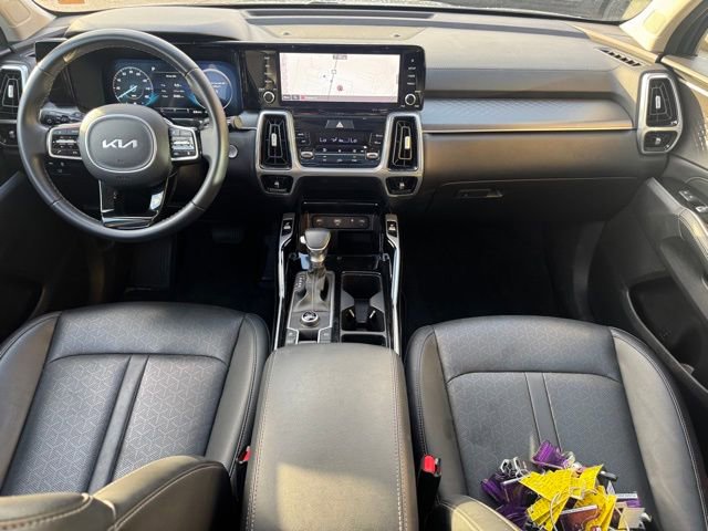 Certified 2023 Kia Sorento SX image 14