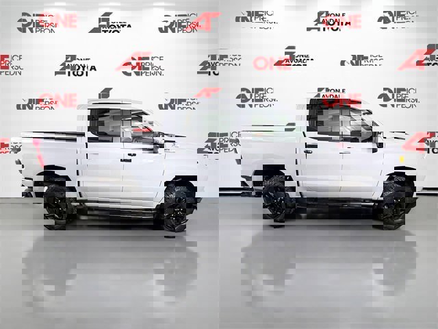 Used 2024 Chevrolet Silverado 1500 LT Trail Boss w/ Convenience Package II image 8