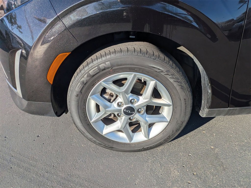 Used 2024 Kia Soul LX w/ Option Group 015 image 13