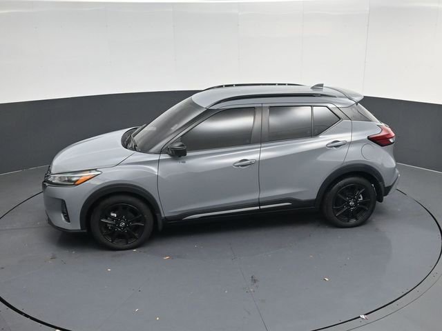 Used 2023 Nissan Kicks SR w/ SR Premium Package image 43