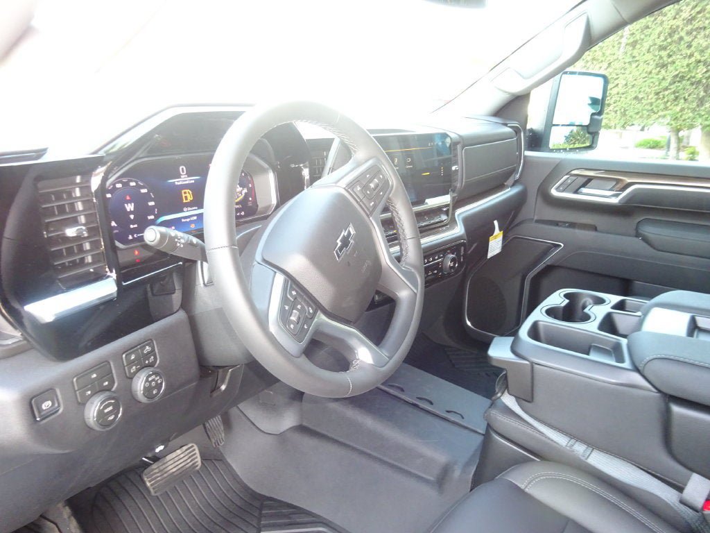 New 2026 Chevrolet Silverado 3500 LT w/ Trail Boss Package AWD/4WD image 12