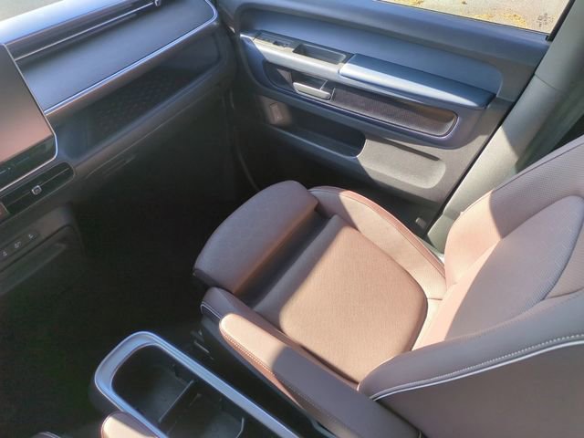 New 2025 Volkswagen ID. Buzz Pro S image 16